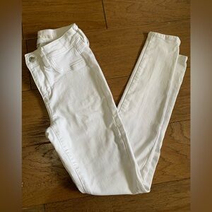 American eagle white skinny jegging